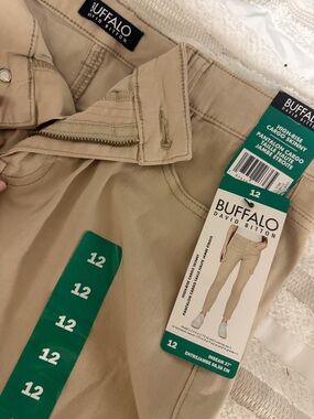 Buffalo David Bitton Khaki High-Rise Cargo Skinny “Becky”Pants